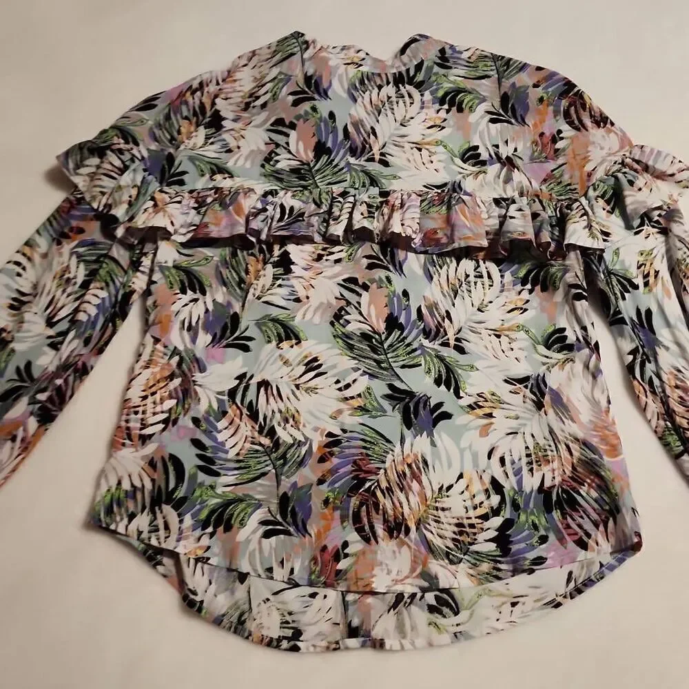 Aimae Tropical Print Ruffled Yoke Button Front Western Flair Long Sleeve Size Me